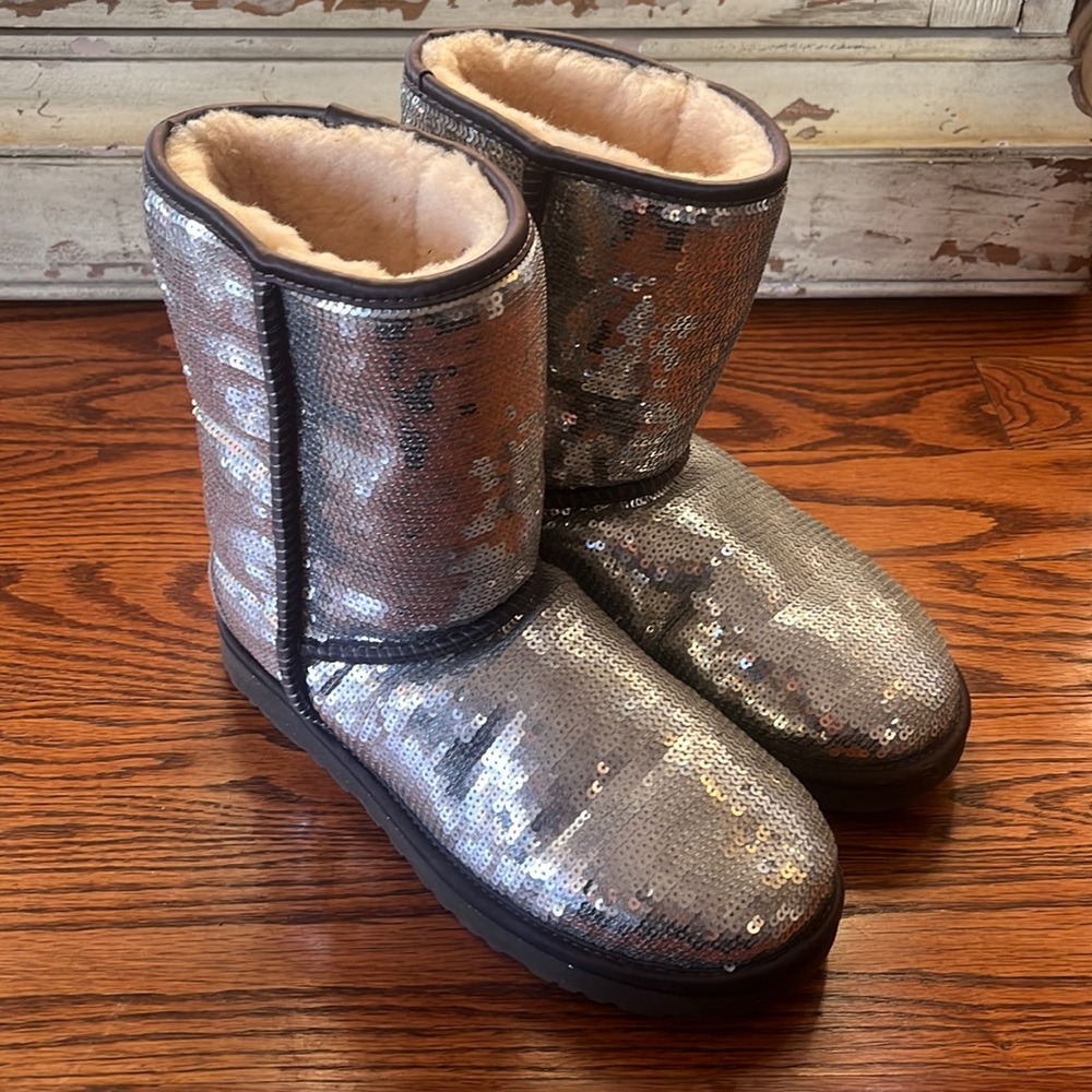 Silver Uggs